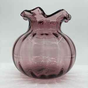 Vintage Amethyst Purple Ribbed Art Glass Vase Ruffled Rim Pontil Mark